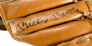 Mickey Mantle Signed Left Handed Fielders Glove